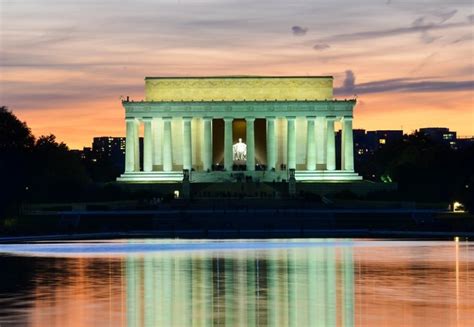 A Billionaire and an $18 Million Makeover to Lincoln Memorial - Non Profit News | Nonprofit 