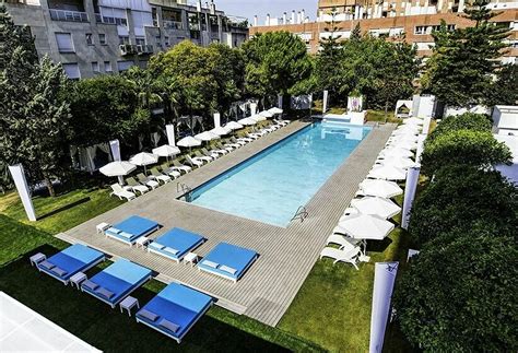 10 Best Hotels With Swimming Pool In Seville Destinia Guides