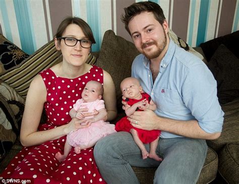 Hayley Haynes Born A Man And Told She Would Never Conceive Cradles Twin Girls Daily Mail Online