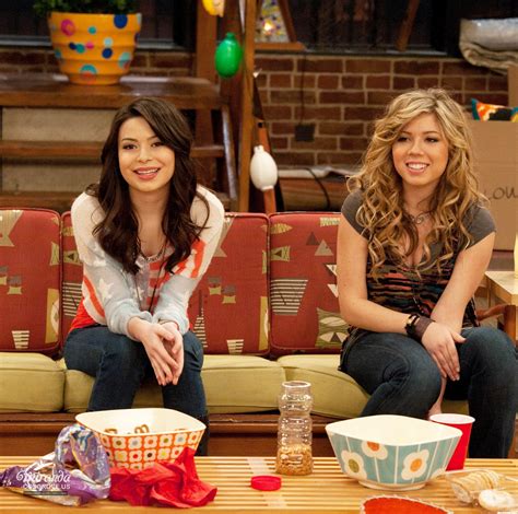 Iapril Fools Stills ~ Globo Nick Victorious Icarly And More