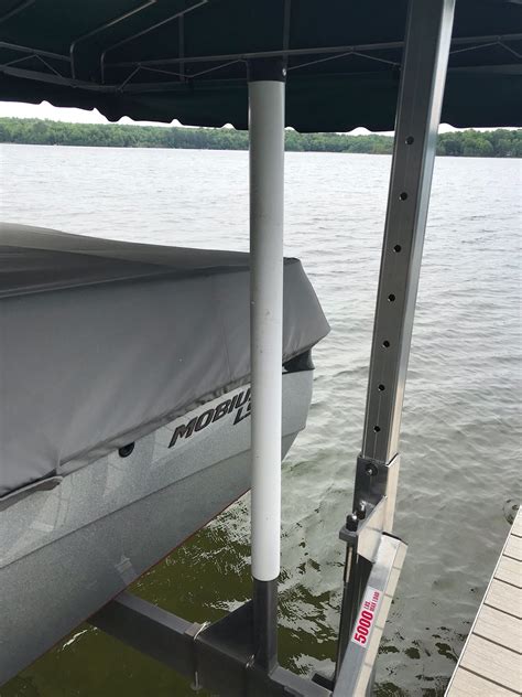 Has Anyone Put Pads On Their Boat Hoist Guide Poles