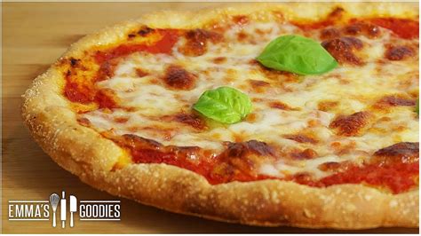 Authentic Italian Pizza Recipe Pizza Margherita And Pizza Bianca