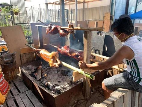 This Outdoor Eatery Is Giving Texas A Taste Of Filipino