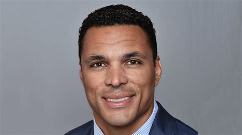 Keep track of your favorite shows and movies, across all your devices. Tony Gonzalez Joins FOX Sports as Studio Analyst for 2017 ...