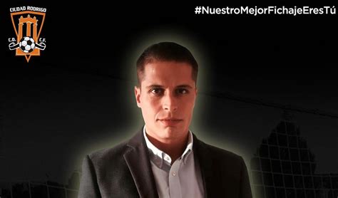 Nacho Risueño Nuevo Entrenador Del Ciudad Rodrigo