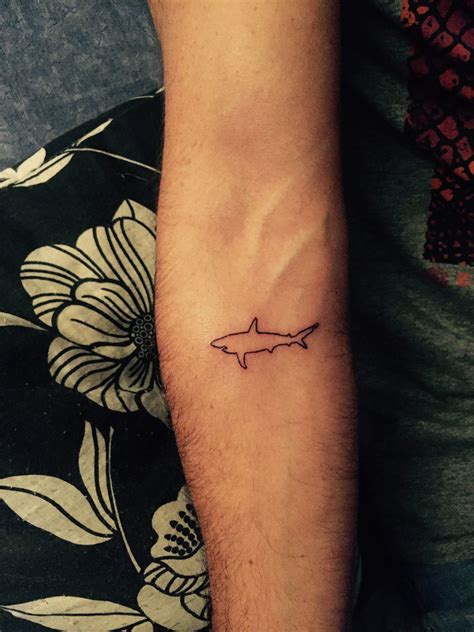 Tattoo Shark Minimalist Hai Tattoos Body Art Tattoos Sleeve Tattoos