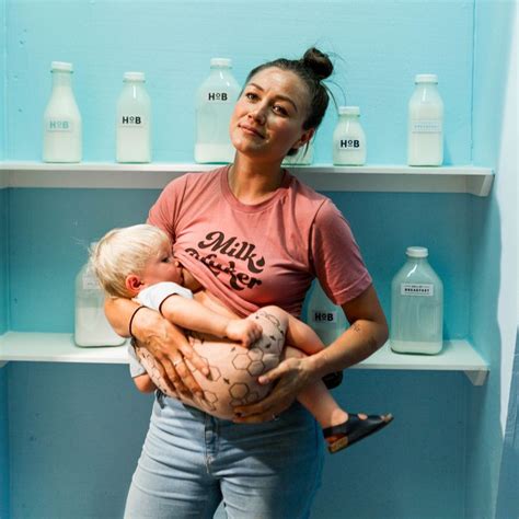 Milk Maker Tee Mauve In Breastfeeding Breastfeeding Pictures Breastfeeding Moms
