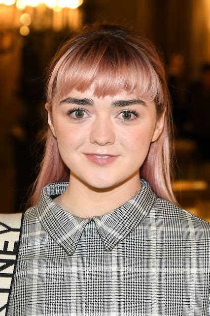 Maisie Williams New Purple Hair Is So Chic And Theres A Bigger Reason