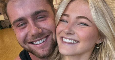 Harry Jowsey And ‘dwts Pro Rylee Arnold Cuddle Up In New Selfie Us