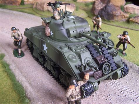 Wwii Plastic Toy Soldiers Sherman Tanks