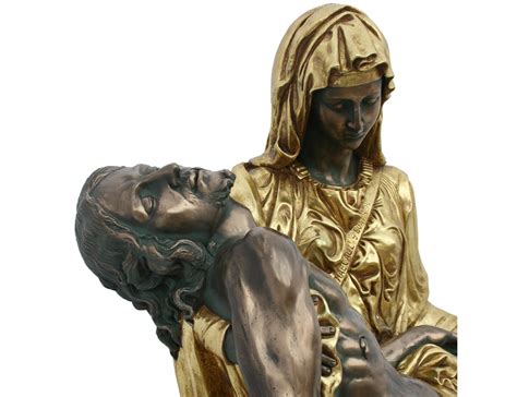 Escultura De La Piedad De Miguel Ángel Acabado En Bronce Y Dorado