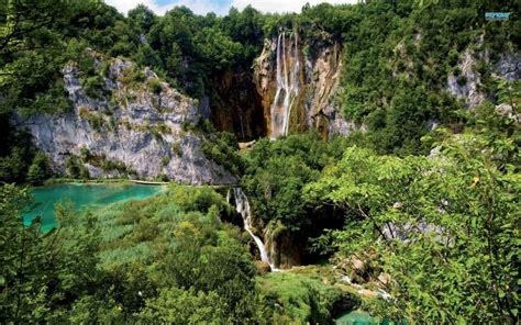 Hd Plitvice Lakes National Park In Croatia Wallpaper Download Free 60168