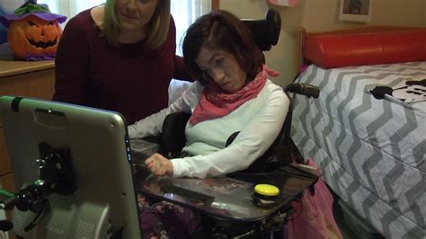 Eye Gaze Technology Communication Empowers Adults With Disabilities Abc7 Chicago