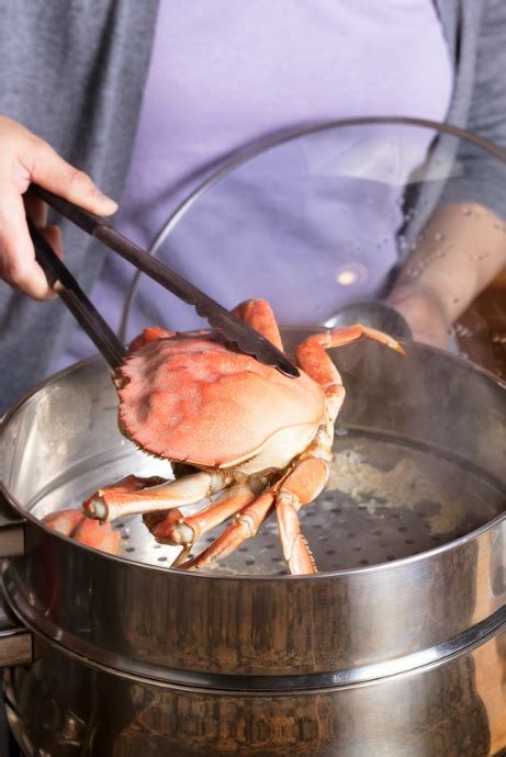 How To Cook Crabs At Home Chefs Corner Store