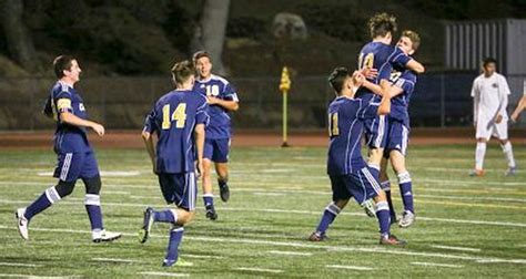 men s soccer coc edges chaffey for season s first win 09 15 2016
