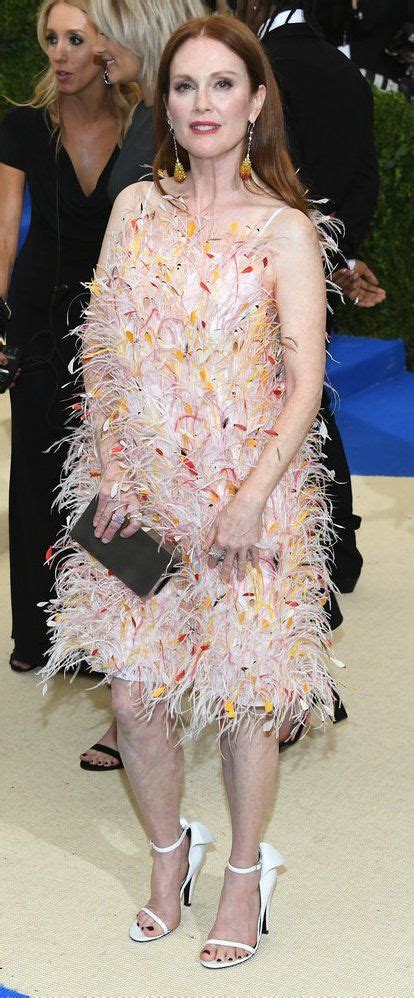 Julianne Moore In Calvin Klein Attends The 2017 Met Gala Bestdressed