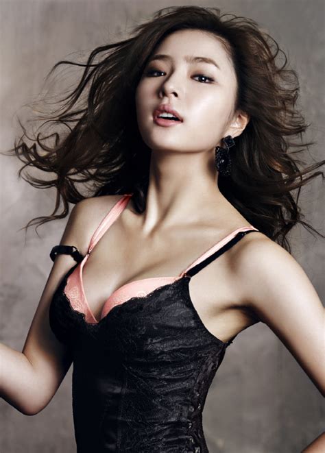 Shin Se Kyung Reveals Innerwear Photos Sexy Hancinema