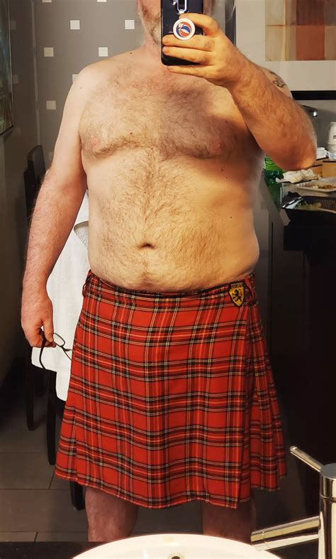 Guess What I M Wearing Under The Kilt Nudes Bhmgonewild Nude