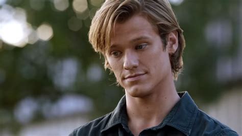 Lucas Till In Macgyver Picture 9 Of 32 Lucas Till Lucas Till Macgyver Macgyver