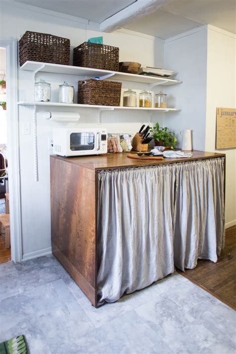 The mudroom is the place the family enters directly. DIY Washer Dryer Surround Countertop - Live Free Creative Co