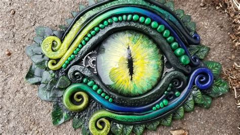 Sculpting A Green Dragon Eye Youtube