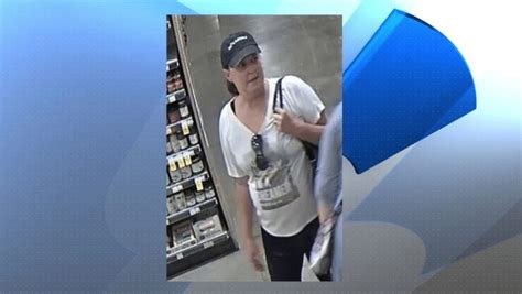 Police Searching For Theft Suspects Who Targeted Woman At Grocery Store