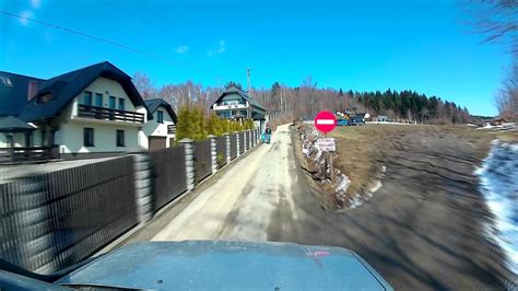 Zimowe ujęcia z góry chełm (614 m.n.p.m.) znajdującej się koło myślenic w małopolsce. Góra Chełm Myślenice - Serial Górale Góry Mapa