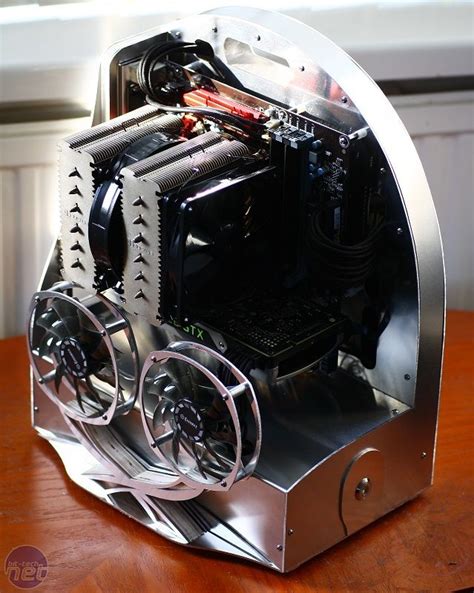 Matx Air Cooled Gaming Rig By Waynio Custom Pc Custom Computer Pc Cases