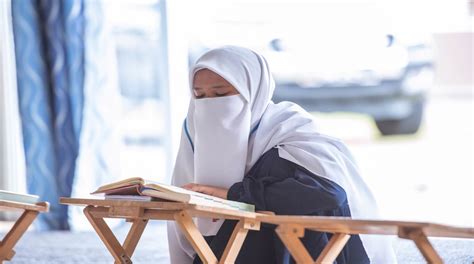 Maahad tahfiz pertama di malaysia memperkenalkan pembelajaran tahfiz dan kemahiran vokasional seiring dengan keperluan pekerjaan dan tuntutan agama. Dana Pembangunan Maahad Tahfiz - Maahad Tahfiz Mumtazatut ...