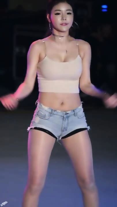 Sexy Korean Hyeri Dance Eporner