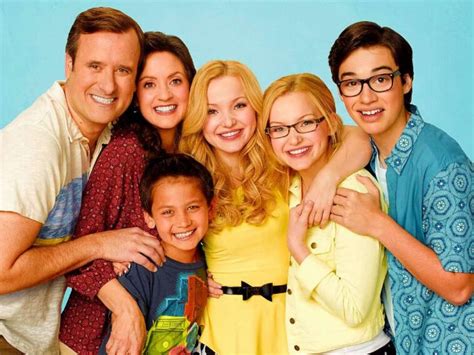5 Then And Now Pics From Main Characters In Liv And Maddie Gluwee