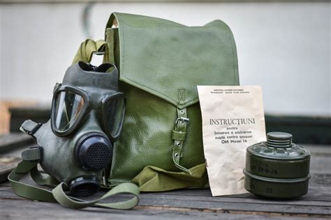 Romanian Army Gas Mask Romanian Army Surplus Deco Military Surplus