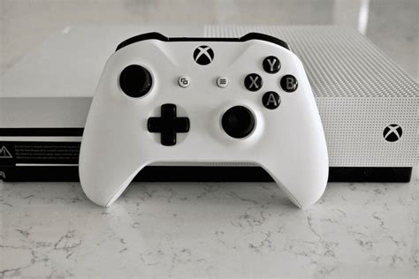 The Story Behind Every Xbox One Controller Ever Made It Troubleshooters