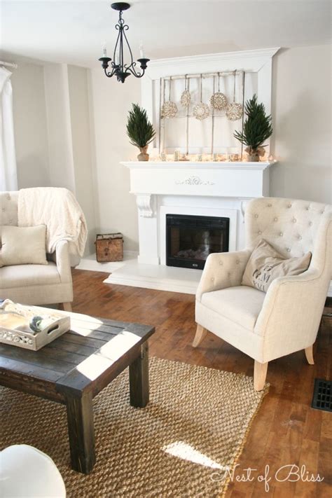 Whether you're looking for instant diy home ideas to do right now or decorating tips to put your stamp on a living room or bedroom , here are. 50 Winter Decorating Ideas - Home Stories A to Z
