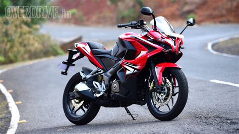 Pulsar rs200 lovers from the ocean city mandvi kutch. Bajaj Pulsar RS200 road test review - Overdrive