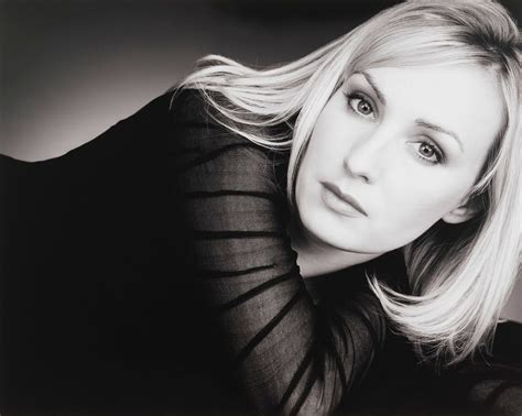 Pin By Jenna Cecil On Lisa Mccune Actresses Lisa Beautiful
