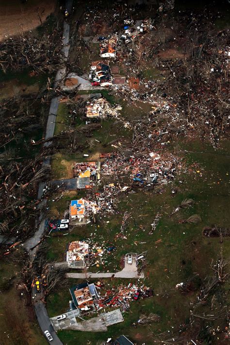 Tornadoes Tear Through Midwest Photos Image 51 Abc News