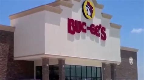 Texas Based Buc Ees Rated Best Gas Station In The Country Nbc 5