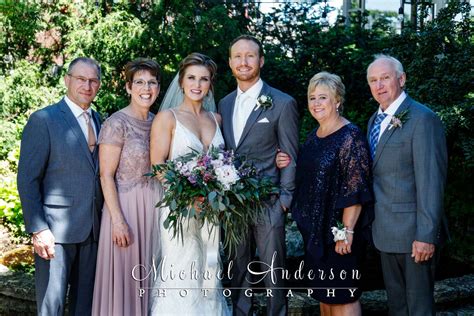 Outdoor Photo Of Bride Groom Both Sets Of Parents Michael Anderson