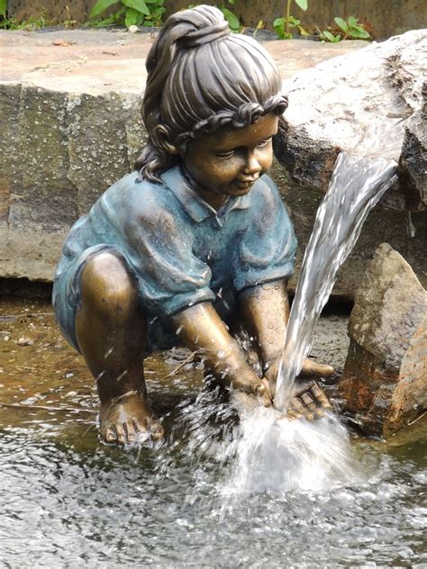 Maybe you would like to learn more about one of these? Gartenfigur Mädchen Anna 42 cm | Teichfigur Polystone an ...