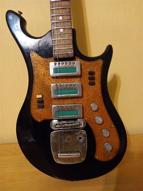 Ural Electric Guitar Ussr Soviet Vintage Rare Model With Big Reverb