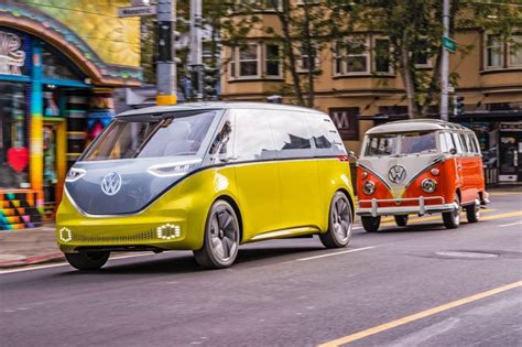 Vw Id Buzz Cargo Van Is Volkswagens Latest Electric Delivery Van Concept