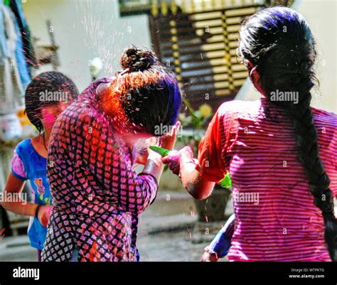 Holi Children Hi Res Stock Photography And Images Alamy