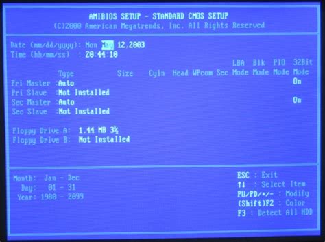 Lepas usb yang terpasang saat booting. DapatMasalahDapatIlmu: Error Loading Operating System