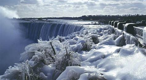 Polar Vortex Freezes Niagara Falls