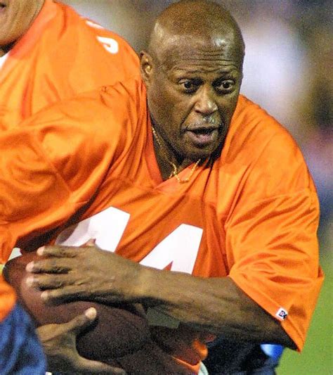 Former Syracuse University star Floyd Little makes Pro Football Hall of ...