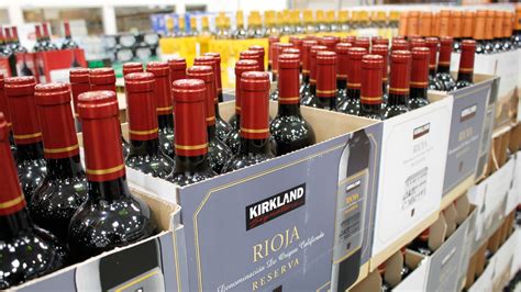 Costco Shoppers Won T Want To Miss This Summer Wine Sampler Discount