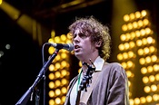 Johnny Borrell slams bands for wasting time on Instagram