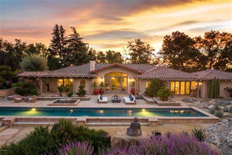 Stunning Five Acre Hilltop Estate California Luxury Homes Mansions