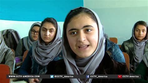 Afghan Girls Going To School Despite Taliban Youtube